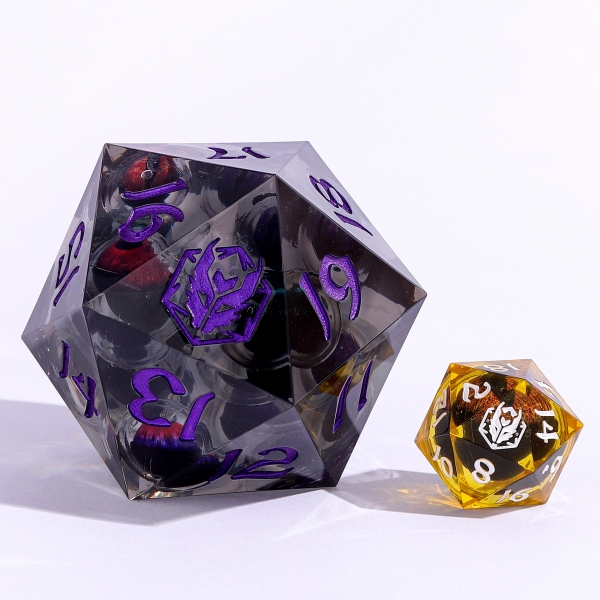 Sharp Edged Resin 55mm D20 - Old One's Stare