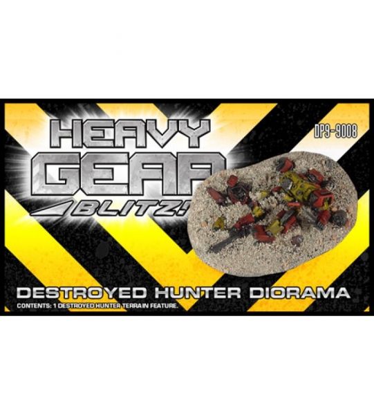 Destroyed Hunter Diorama - Resin Mini & Metal Part