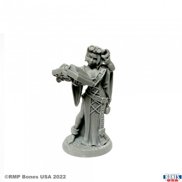 Bones USA Reaper Legends: Jolie, Adventuring Scribe