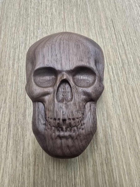 Black Walnut Skull Gaming Accessory Case